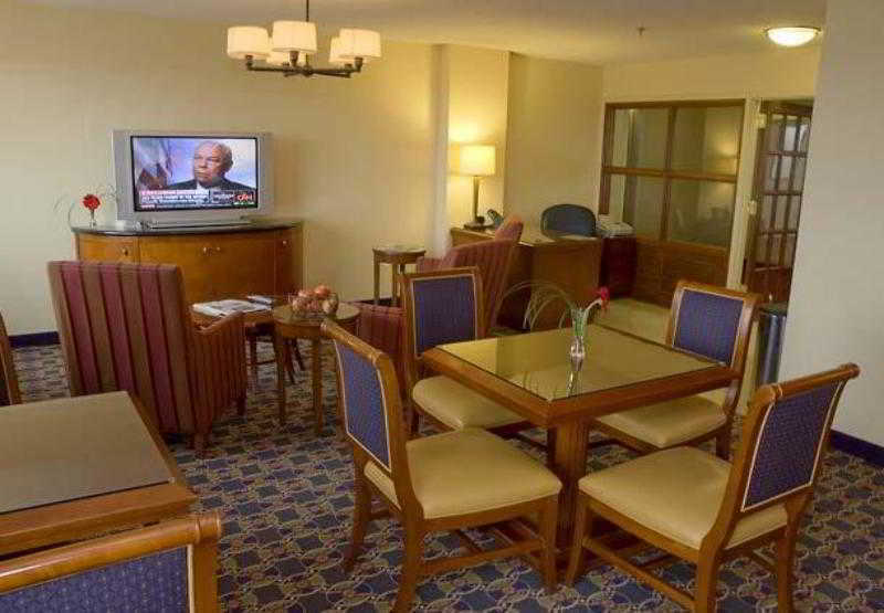 Hotel Wichita Marriott Extérieur photo